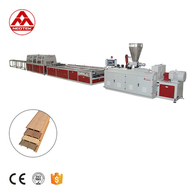 100kW 전력 첨단 기술을 위한 PVC 기반 WPC 추출 라인