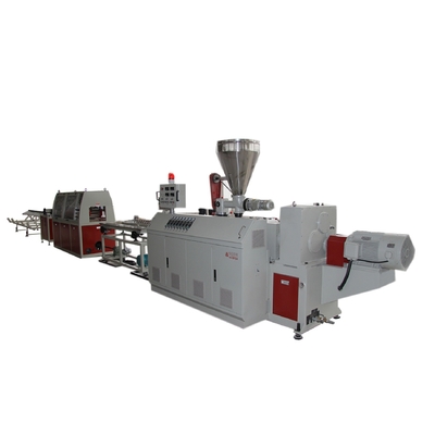 32.9 rpm 나사 속도 나사 디자인을 위한 이중 나사 PVC 천장 패널 생산 라인