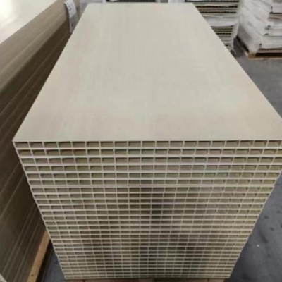 맞춤형 자동 Pvc 창문 프로파일 이중 나사 추출기 23500 KG