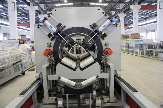 90 rpm 나사 속도 LG1200 물과 가스 공급을위한 PE 파이프 추출 라인 38000 KG