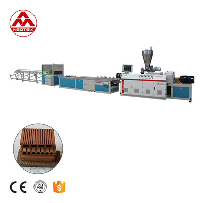 YF240 PP PE 베이스 WPC 추출 라인 12800 KG 용량 및 32.9 rpm 나사 속도